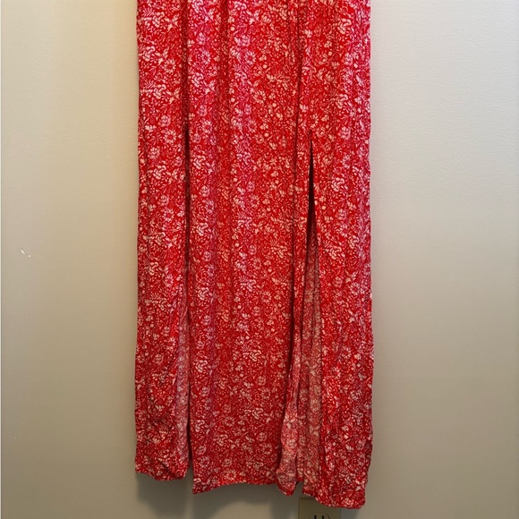 APRICOT Floral Flowy Lightweight Cap Sleeve Slit Maxi Sundress Dress Red White - Picture 5 of 11